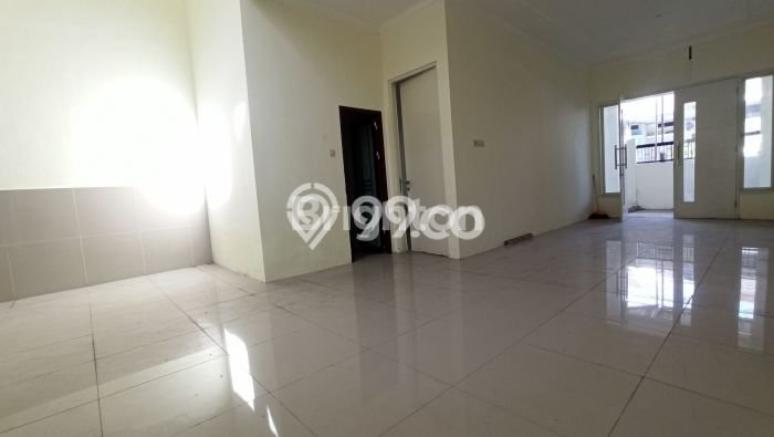 Hunian Cantik Modern Lb 125m2 di Rungkut, Surabaya Hunian Cantik Modern Lb 125m2 di Rungkut, Surabaya