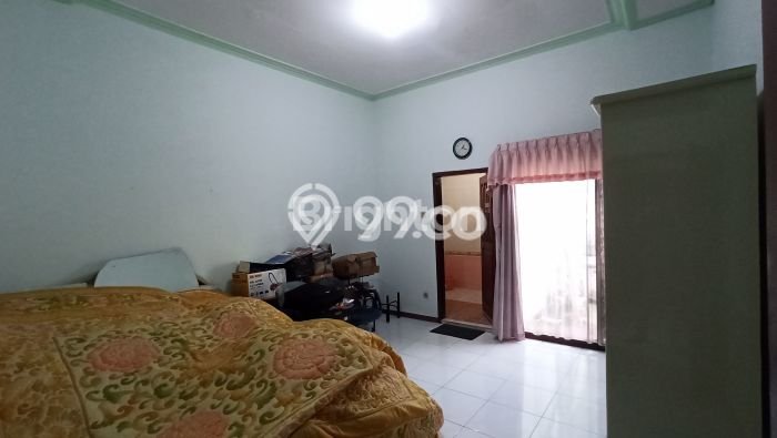 Ready to Use! Premium House LT 300m2 Desain Modern di Manyar Ready to Use! Premium House LT 300m2 Desain Modern di Manyar