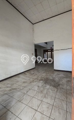For Sale! Luxury House LT 400m2 Desain Elegan di Jemursari For Sale! Luxury House LT 400m2 Desain Elegan di Jemursari