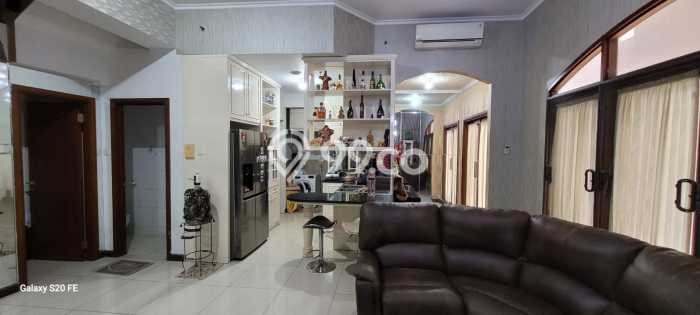 Apartemen Favorit Modern Dijual di Surabaya dengan 3 Kamar Tidur Apartemen Favorit Modern Dijual di Surabaya dengan 3 Kamar Tidur
