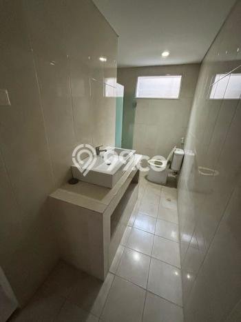 Ruko Dijual di Surabaya LT 75m2 & LB 150m2 Lokasi Terbaik! Ruko Dijual di Surabaya LT 75m2 & LB 150m2 Lokasi Terbaik!