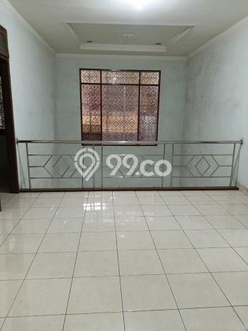 Ready to Use! Premium House LT 200m2 Desain Elegan di Taman Palem Ready to Use! Premium House LT 200m2 Desain Elegan di Taman Palem
