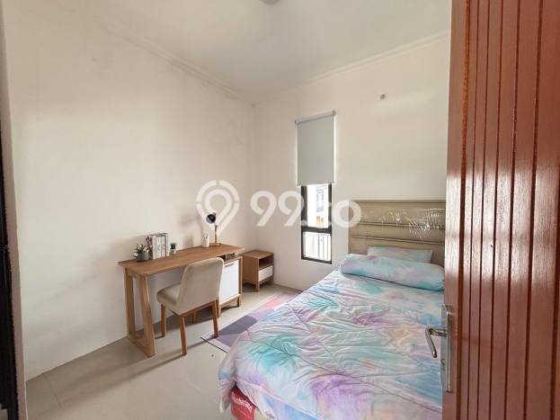 Jual Rumah Bagus Siap Huni LB 70m2 di Sawangan, Depok Jual Rumah Bagus Siap Huni LB 70m2 di Sawangan, Depok