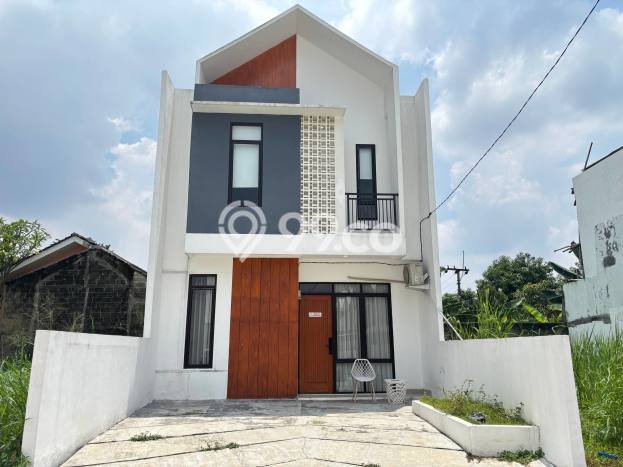 Jual Rumah Bagus Siap Huni LB 70m2 di Sawangan, Depok Jual Rumah Bagus Siap Huni LB 70m2 di Sawangan, Depok