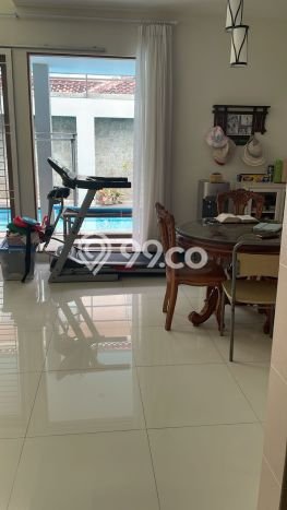 Dijual Rumah Premium dengan Fasilitas Sekitar Komplit di Karawaci, Tangerang Dijual Rumah Premium dengan Fasilitas Sekitar Komplit di Karawaci, Tangerang