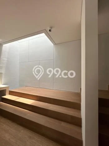 Disewakan Rumah Murah di BSD Tangerang Punya 3 KT Disewakan Rumah Murah di BSD Tangerang Punya 3 KT
