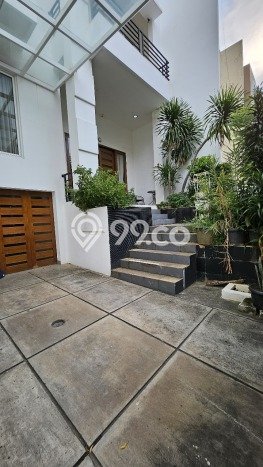 HARGA SPESIAL! Rumah di Pantai Indah Kapuk, Akses ke Pusat Kota, 4 KM, Luas 160m2m² Bangunan 240m2m² HARGA SPESIAL! Rumah di Pantai Indah Kapuk, Akses ke Pusat Kota, 4 KM, Luas 160m2m² Bangunan 240m2m²