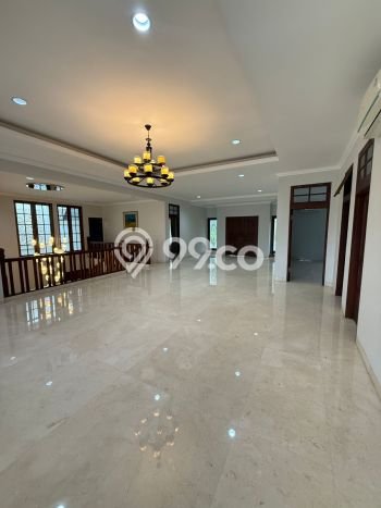 Rumah Luxury Modern Tanpa Renovasi di Pondok Indah Jakarta Selatan Rumah Luxury Modern Tanpa Renovasi di Pondok Indah Jakarta Selatan