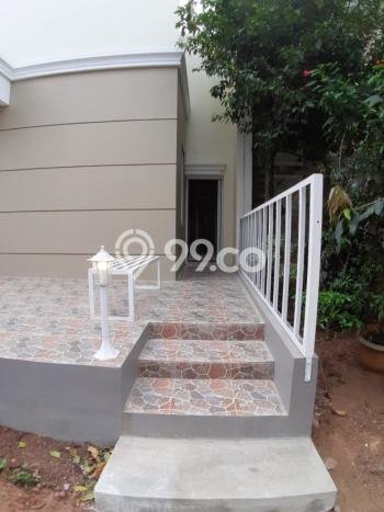 Rumah sewa siap pakai 4 Kamar Tidur di Green Lake City, Jakarta Barat Rumah sewa siap pakai 4 Kamar Tidur di Green Lake City, Jakarta Barat