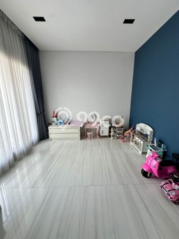 For Sale! Luxury House LT 136m2 Desain Elegan di Pantai Indah Kapuk For Sale! Luxury House LT 136m2 Desain Elegan di Pantai Indah Kapuk