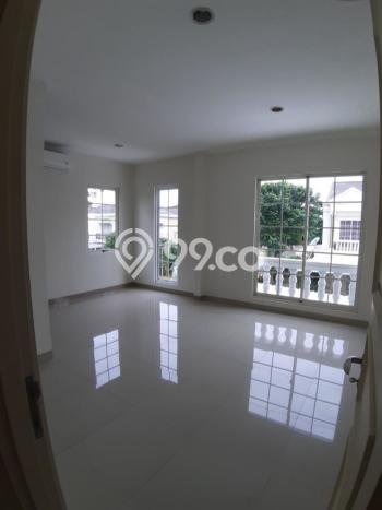 Rumah sewa siap pakai 4 Kamar Tidur di Green Lake City, Jakarta Barat Rumah sewa siap pakai 4 Kamar Tidur di Green Lake City, Jakarta Barat