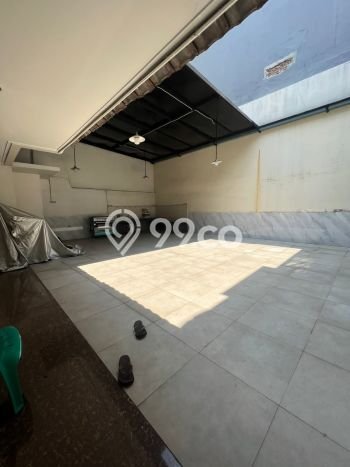 For Sale! Luxury House LT 300m2 Desain Elegan di Pantai Indah Kapuk For Sale! Luxury House LT 300m2 Desain Elegan di Pantai Indah Kapuk