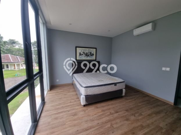 Hunian Mewah LB 350m2 Siap Huni Desain Elegan di BSD Vermont, Tangerang Hunian Mewah LB 350m2 Siap Huni Desain Elegan di BSD Vermont, Tangerang