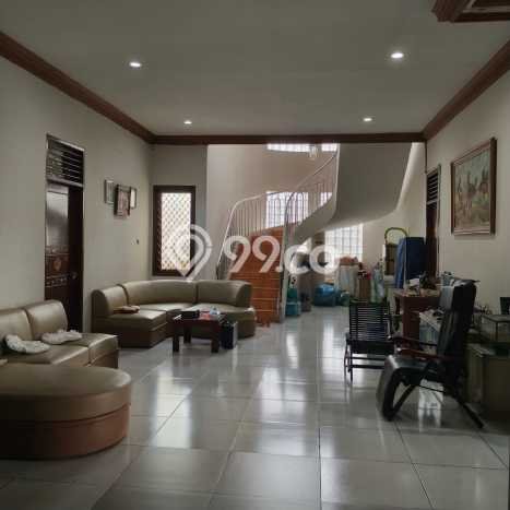 Rumah Luxury Modern Siap Huni di Modernland Tangerang Rumah Luxury Modern Siap Huni di Modernland Tangerang