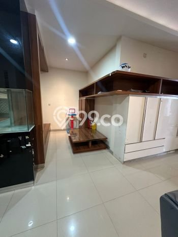 UNIT LANGKA! Rumah kawasan , 4 KT, View Indah, LT 144m2m² Bangunan 200m2m² UNIT LANGKA! Rumah kawasan , 4 KT, View Indah, LT 144m2m² Bangunan 200m2m²