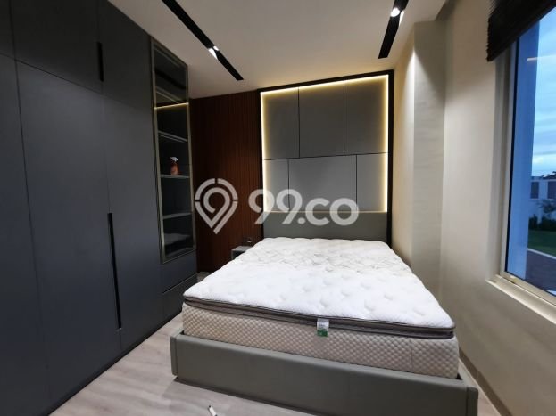 Hunian Nyaman 4 Kamar Tidur Dekat Fasilitas Umum di Gading Serpong, Tangerang Hunian Nyaman 4 Kamar Tidur Dekat Fasilitas Umum di Gading Serpong, Tangerang