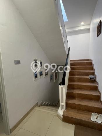 For Sale! Luxury House LT 120m2 Desain Elegan di Puri Mansion For Sale! Luxury House LT 120m2 Desain Elegan di Puri Mansion