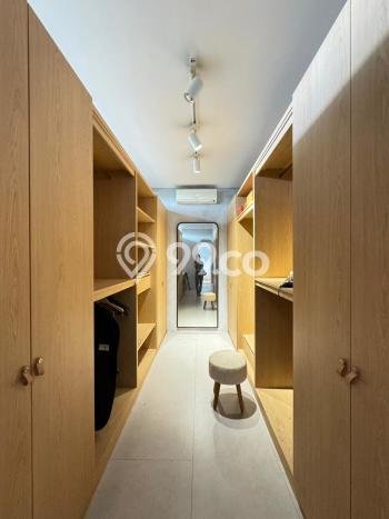 Ready to Use! Premium House LT 186m2 Desain Elegan di Puri Indah Ready to Use! Premium House LT 186m2 Desain Elegan di Puri Indah