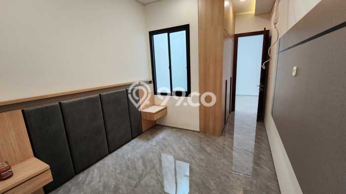 Rumah Luxury Modern Tanpa Renovasi di Permata Buana Jakarta Barat Rumah Luxury Modern Tanpa Renovasi di Permata Buana Jakarta Barat