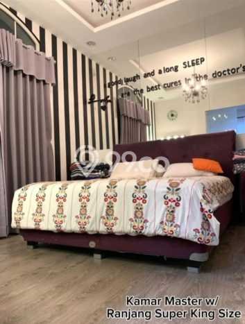 Jual Rumah Mewah Elegan Dengan View Cantik di Green Lake City, Jakarta Barat Jual Rumah Mewah Elegan Dengan View Cantik di Green Lake City, Jakarta Barat