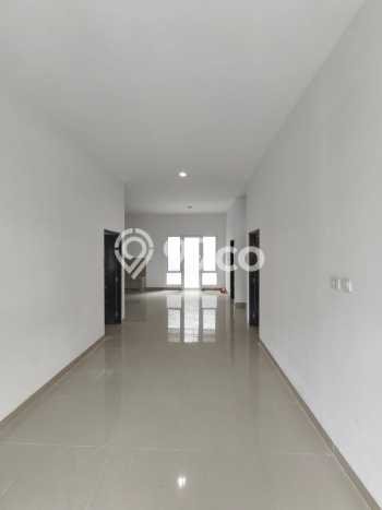 For Sale Hunian Rumah Terawat 3 Kamar di Serpong Villa Melati Mas, Tangerang Selatan For Sale Hunian Rumah Terawat 3 Kamar di Serpong Villa Melati Mas, Tangerang Selatan