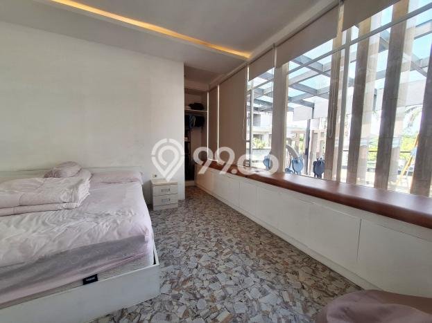 For Sale! Luxury House LT 150m2 Desain Elegan di Pantai Indah Kapuk For Sale! Luxury House LT 150m2 Desain Elegan di Pantai Indah Kapuk