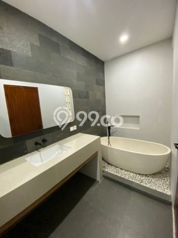 Tersedia Vila Kawasan , Area 135m2m², Lokasi Premium Tersedia Vila Kawasan , Area 135m2m², Lokasi Premium