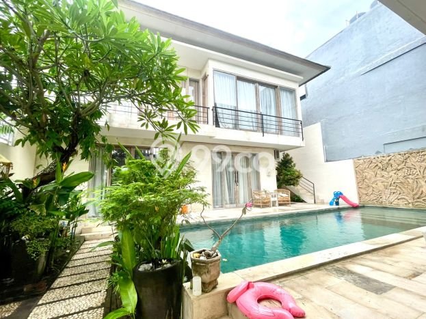 LOKASI STRATEGIS! Vila Kawasan , Area 374m2m², Lokasi Prima LOKASI STRATEGIS! Vila Kawasan , Area 374m2m², Lokasi Prima