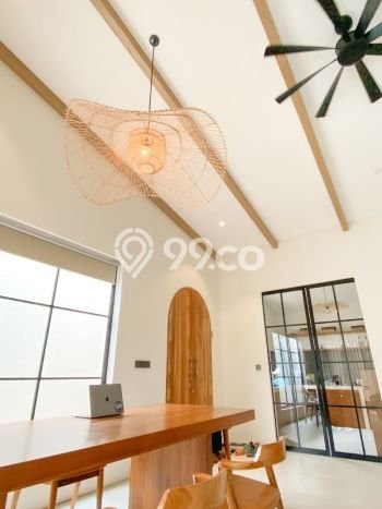 LOKASI STRATEGIS! Vila di , Dimensi 250m2m², Akses ke pusat umum LOKASI STRATEGIS! Vila di , Dimensi 250m2m², Akses ke pusat umum