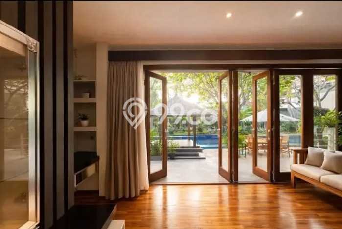 Rumah Eksklusif Siap Huni LT 440m2 di Denpasar Barat, Denpasar Rumah Eksklusif Siap Huni LT 440m2 di Denpasar Barat, Denpasar