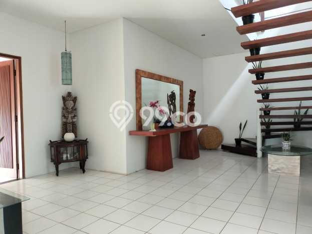 Vila Kawasan , Dimensi 712m2m², Akses ke berbagai fasilitas umum Vila Kawasan , Dimensi 712m2m², Akses ke berbagai fasilitas umum