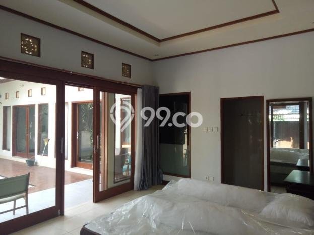 For Sale Vila di Denpasar Timur, Luas 300m2m², Lingkungan Asri For Sale Vila di Denpasar Timur, Luas 300m2m², Lingkungan Asri