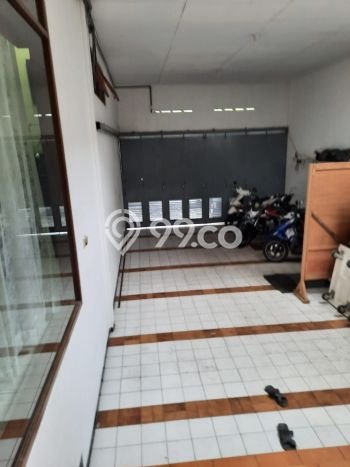 Rumah Elit LB 679m2 Siap Pakai Desain Elegan di Setra Sari, Bandung Rumah Elit LB 679m2 Siap Pakai Desain Elegan di Setra Sari, Bandung
