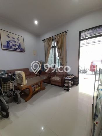 Hunian Eksklusif Siap Huni LT 113m2 di Jatinegara, Jakarta Timur Hunian Eksklusif Siap Huni LT 113m2 di Jatinegara, Jakarta Timur
