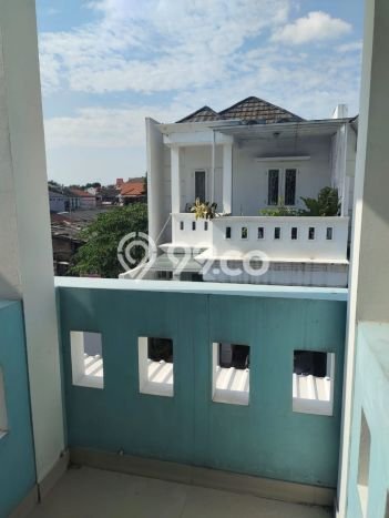 For Sale Rumah 3 Kamar Lokasi Ideal Nyaman dan Strategis di Duren Sawit For Sale Rumah 3 Kamar Lokasi Ideal Nyaman dan Strategis di Duren Sawit