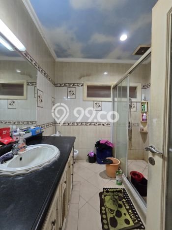 Dijual Rumah Premium dengan Fasilitas Sekitar Komplit di Jatinegara, Jakarta Timur Dijual Rumah Premium dengan Fasilitas Sekitar Komplit di Jatinegara, Jakarta Timur