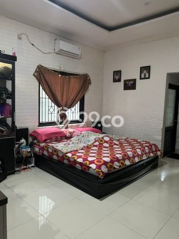 Hunian Mewah LB 400m2 Siap Pakai Desain Elegan di Pondok Kelapa, Jakarta Timur Hunian Mewah LB 400m2 Siap Pakai Desain Elegan di Pondok Kelapa, Jakarta Timur