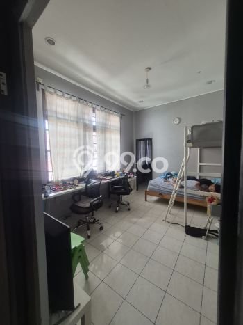 Hunian Mewah LB 325m2 Siap Huni Desain Elegan di Pondok Kelapa, Jakarta Timur Hunian Mewah LB 325m2 Siap Huni Desain Elegan di Pondok Kelapa, Jakarta Timur