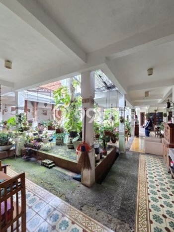 Rumah Mewah LB 600m2 Siap Pakai Desain Elegan di BSD, Tangerang Rumah Mewah LB 600m2 Siap Pakai Desain Elegan di BSD, Tangerang