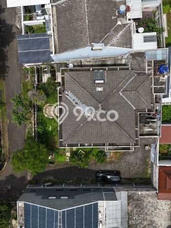 Dijual Rumah Mewah Elegan Dengan View Eksklusif di Pondok Kelapa, Jakarta Timur Dijual Rumah Mewah Elegan Dengan View Eksklusif di Pondok Kelapa, Jakarta Timur