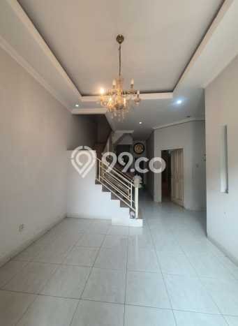 Rumah Modern 3 KT di Pondok Kelapa Jakarta Timur Unfurnished Rumah Modern 3 KT di Pondok Kelapa Jakarta Timur Unfurnished