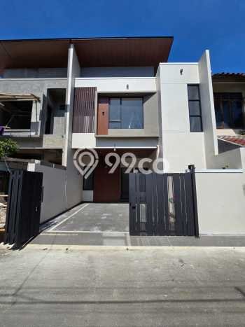 Jual Rumah Luas Megah Dengan View Eksklusif di Pulo Asem, Jakarta Timur Jual Rumah Luas Megah Dengan View Eksklusif di Pulo Asem, Jakarta Timur