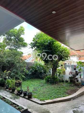 Siap Huni Hunian Elit 5 Kamar di Ciracas Dekat ke Mana Saja Siap Huni Hunian Elit 5 Kamar di Ciracas Dekat ke Mana Saja