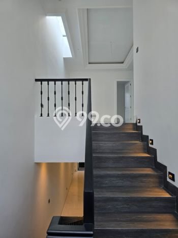 Rumah Eksklusif Dijual LT 169m2 di Cempaka Putih, Jakarta Pusat Rumah Eksklusif Dijual LT 169m2 di Cempaka Putih, Jakarta Pusat