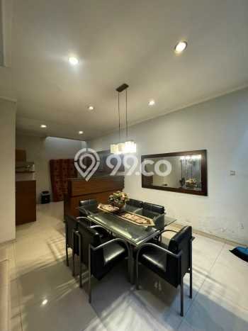 Dijual Rumah Eksklusif 4 KT di Jatiwaringin, Jakarta Timur Dijual Rumah Eksklusif 4 KT di Jatiwaringin, Jakarta Timur