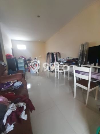 Rumah Luas Asri 3 KT Siap Pakai di Ciganjur Jakarta Selatan Rumah Luas Asri 3 KT Siap Pakai di Ciganjur Jakarta Selatan