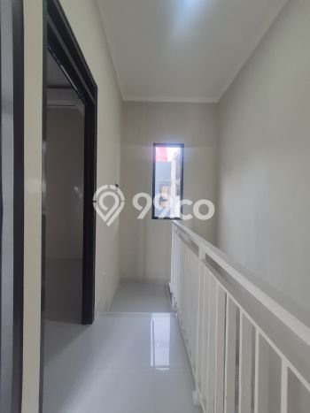 Rumah Luas Asri 3 KT Siap Pakai di Cikunir Bekasi Rumah Luas Asri 3 KT Siap Pakai di Cikunir Bekasi
