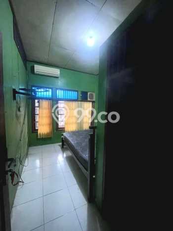 Dijual Hunian Rumah Terawat 4 Kamar di Pondok Kelapa, Jakarta Timur Dijual Hunian Rumah Terawat 4 Kamar di Pondok Kelapa, Jakarta Timur