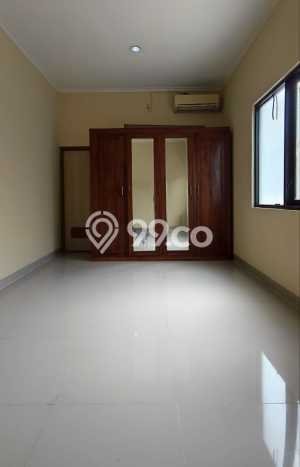 Jual Rumah Eksklusif 3 KT di Cilangkap, Jakarta Timur Jual Rumah Eksklusif 3 KT di Cilangkap, Jakarta Timur