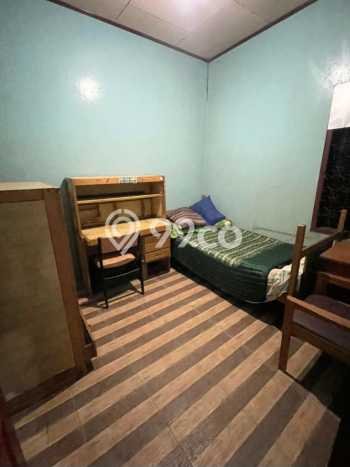 Dijual Hunian Rumah Terawat 4 Kamar di Pondok Kelapa, Jakarta Timur Dijual Hunian Rumah Terawat 4 Kamar di Pondok Kelapa, Jakarta Timur
